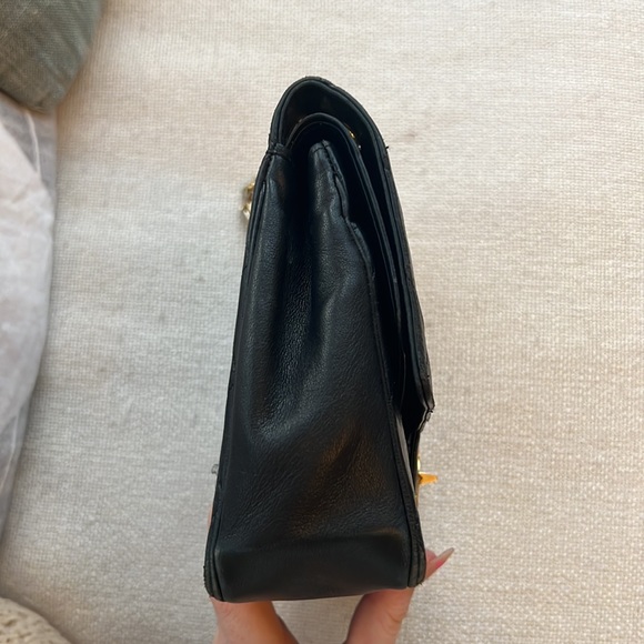 Vintage Chanel classic flap - Picture 6 of 13